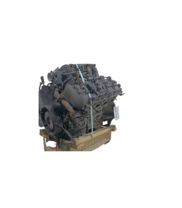 2004-2006 INFINITI QX56 Engine (5.6L, VIN A, 4th digit, VK56DE)